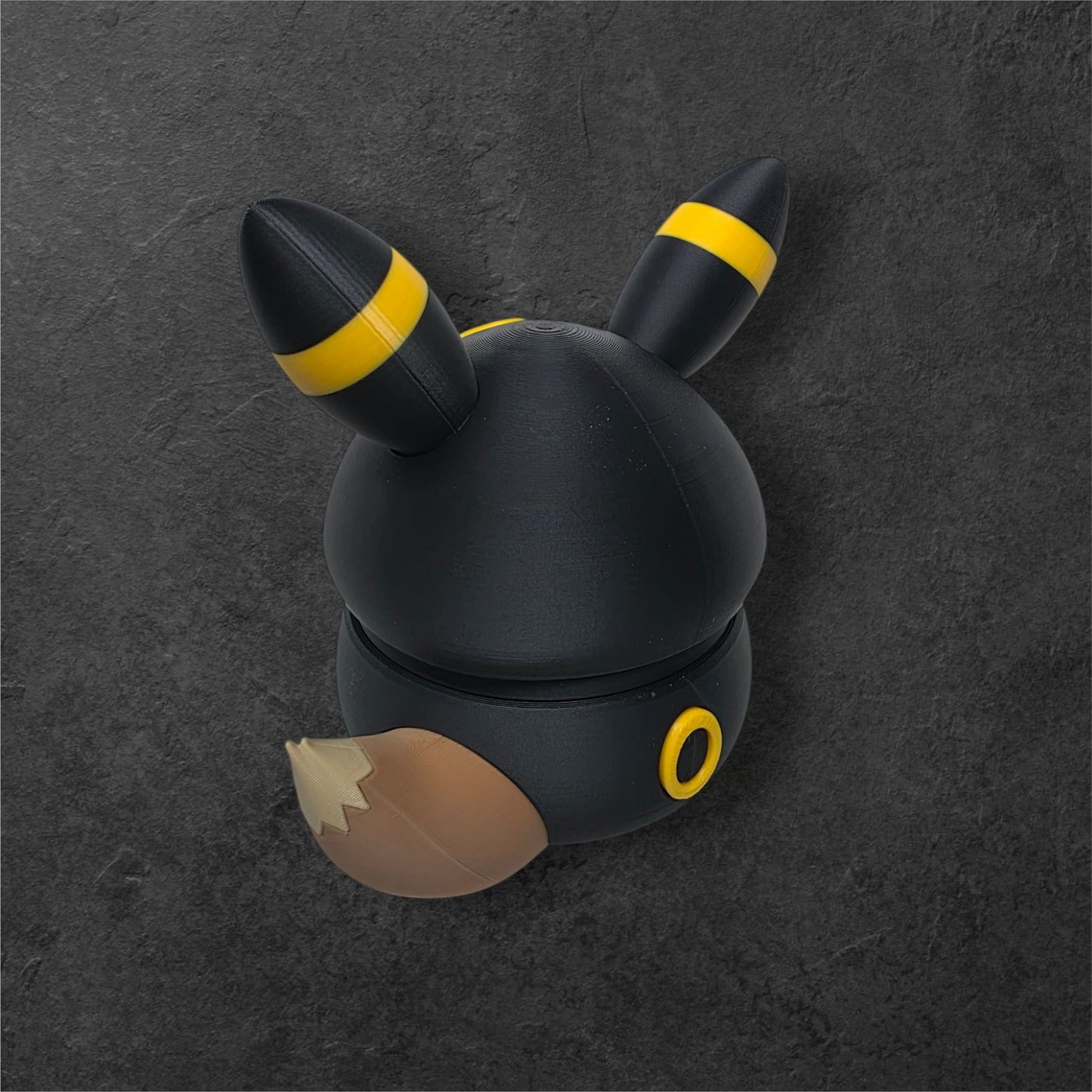 #0133 - Eevee Poncho (Umbreon)