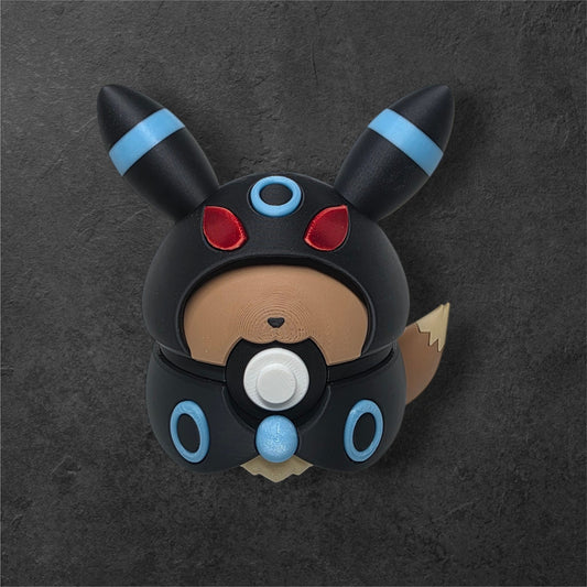 #0133 - Eevee Poncho (Shiny Umbreon)