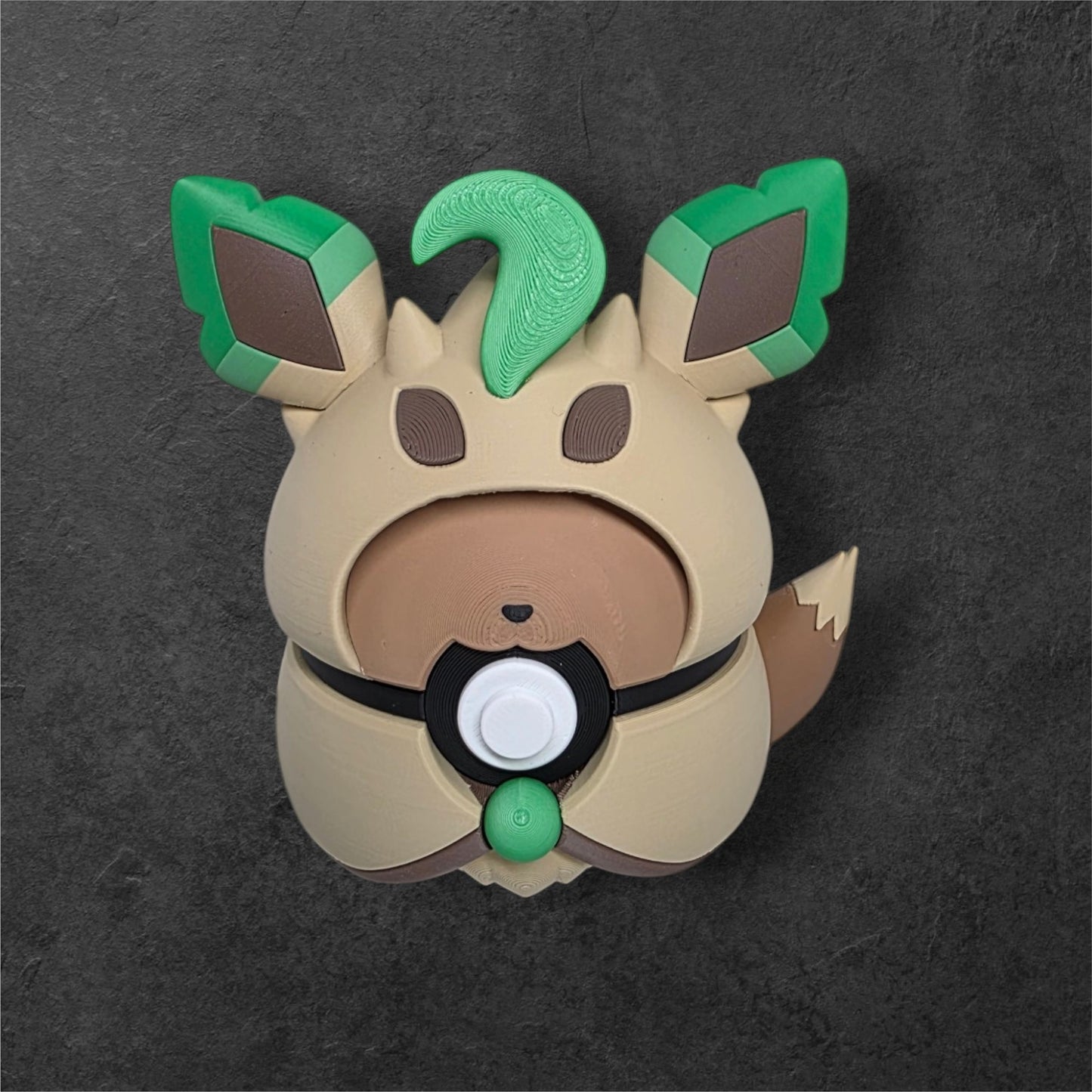 #0133 - Eevee Poncho (Leafeon)