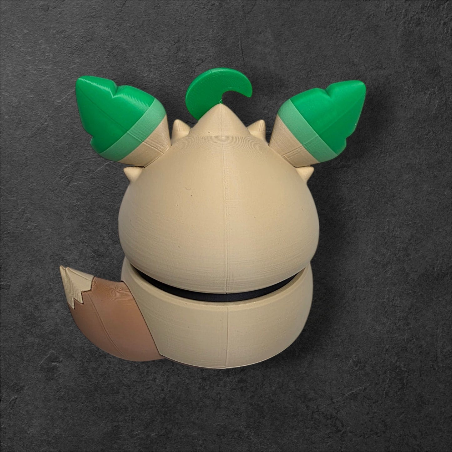 #0133 - Eevee Poncho (Leafeon)
